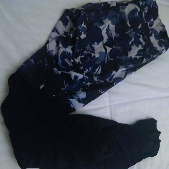 Fabletics navy black mesh leggings M - Picture 1 of 4
